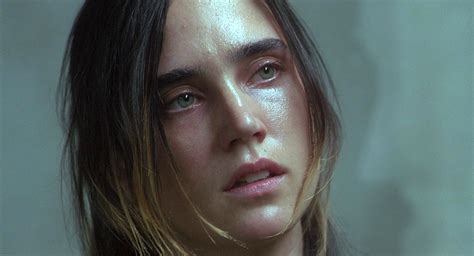 Jennifer connelly ,Requiem for a Dream 2000 :。